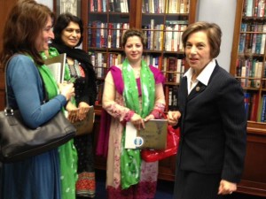 Rep. Schakowsky and Pakistani Women Rep. Schakowsky meets with Pakistani Women